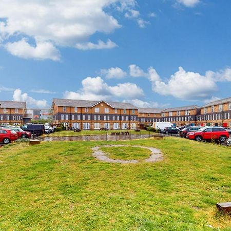 Apartmán Elegant 1Bed Flat With Parking 5 Min To Hackney Wick Londýn Exteriér fotografie